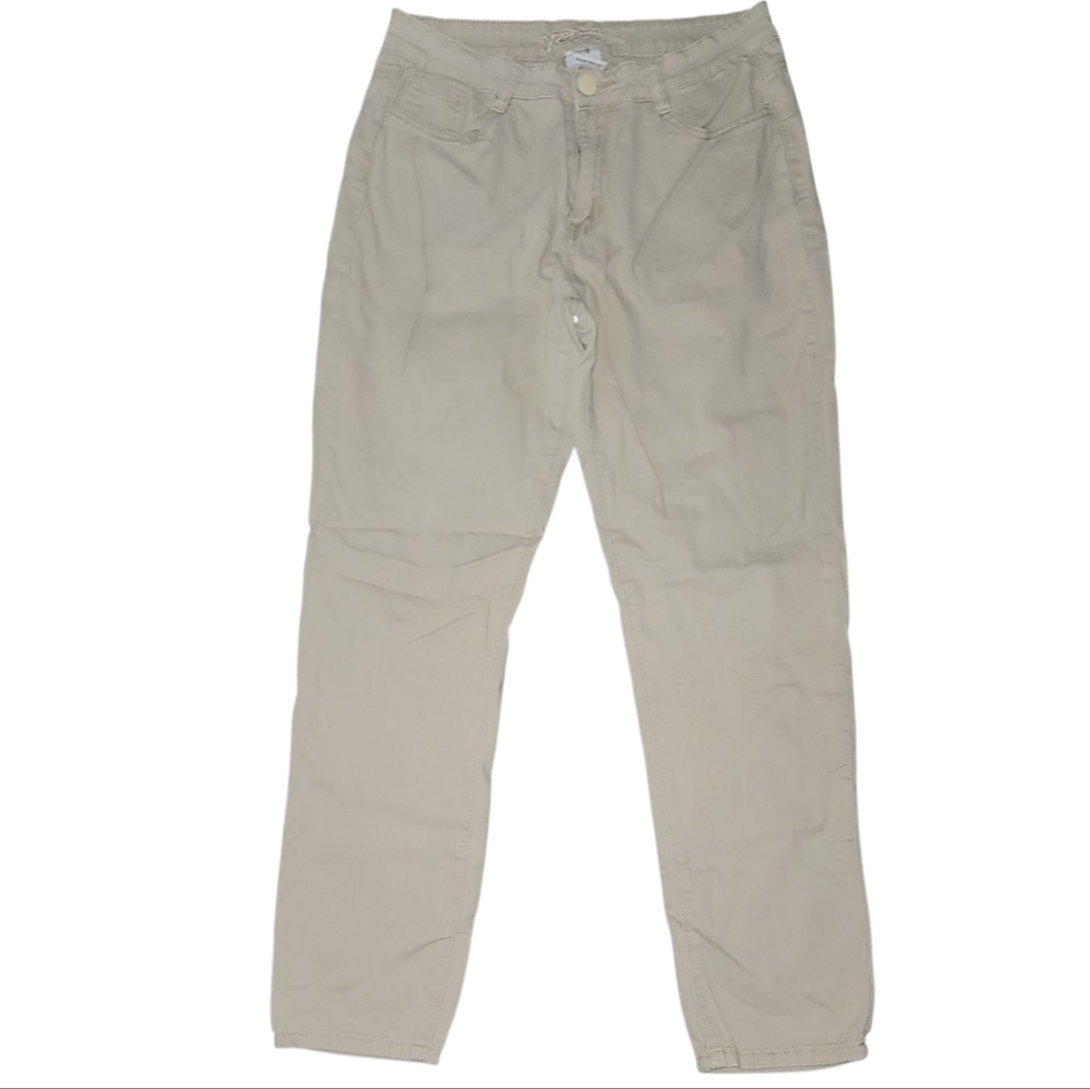 🤎Juniors Size 17/18 Ying Feng Khaki Jeggings🤎